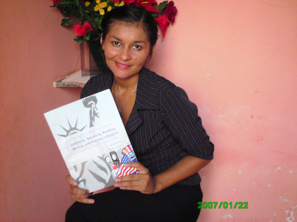 2007, lançamento do livro de lingua inglesa